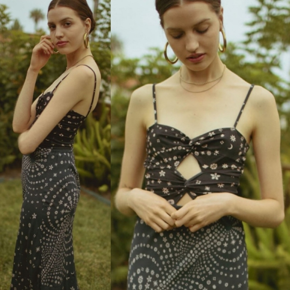 Rare Novella Royale Etta Tank Midnight Haze M Moon Stars Camisole Floral cut out